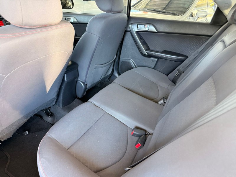 CERATO 1.6 SX2 16V GASOLINA 4P MANUAL - 2011 - CANELA