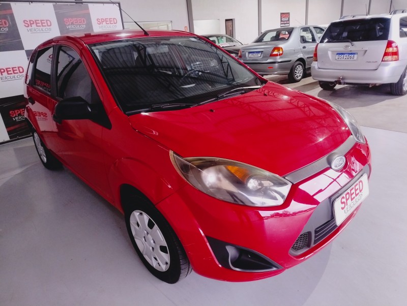 FIESTA 1.0 MPI 8V GASOLINA 4P MANUAL - 2013 - SãO SEBASTIãO DO CAí
