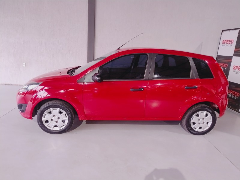 FIESTA 1.0 MPI 8V GASOLINA 4P MANUAL - 2013 - SãO SEBASTIãO DO CAí