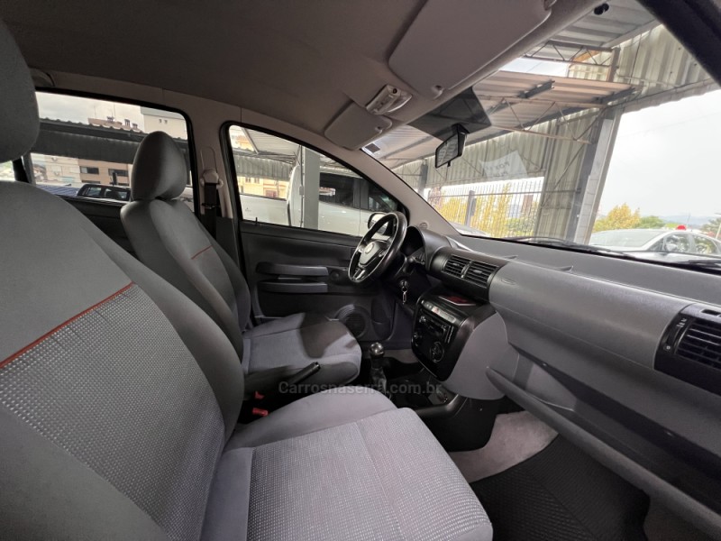 FOX 1.6 MI PLUS 8V FLEX 4P MANUAL - 2007 - BOM PRINCíPIO