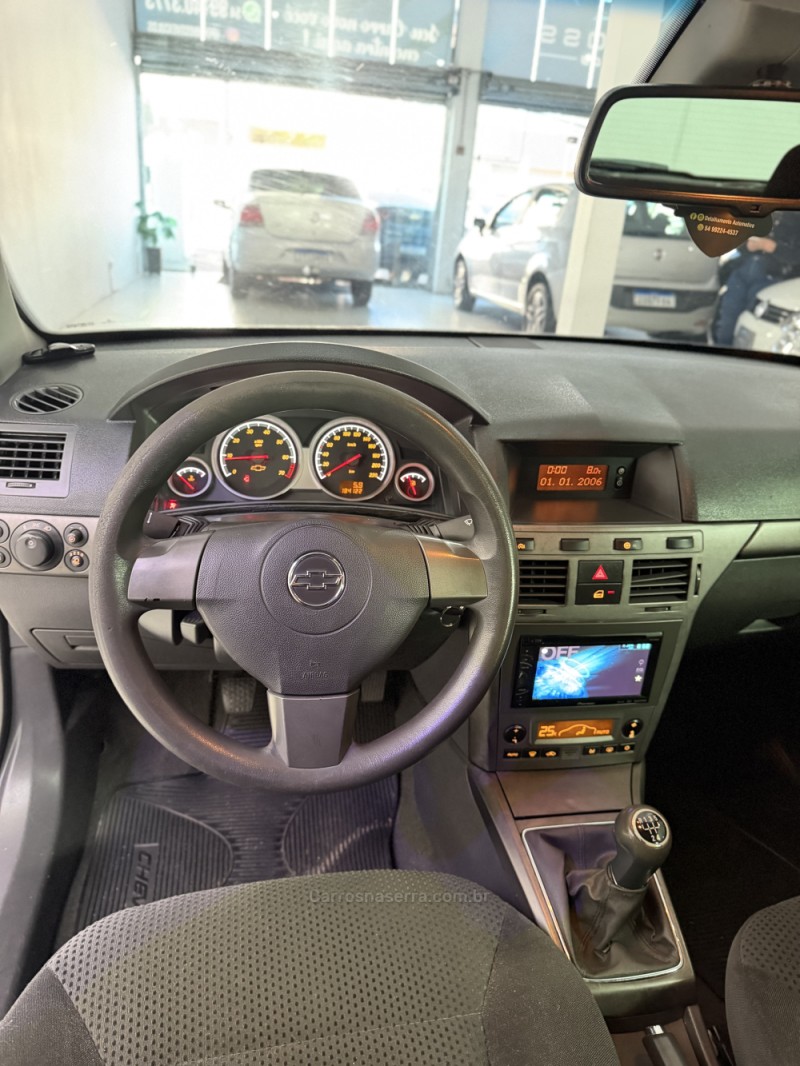VECTRA 2.0 MPFI GT HATCH 8V FLEX 4P MANUAL - 2008 - CAXIAS DO SUL