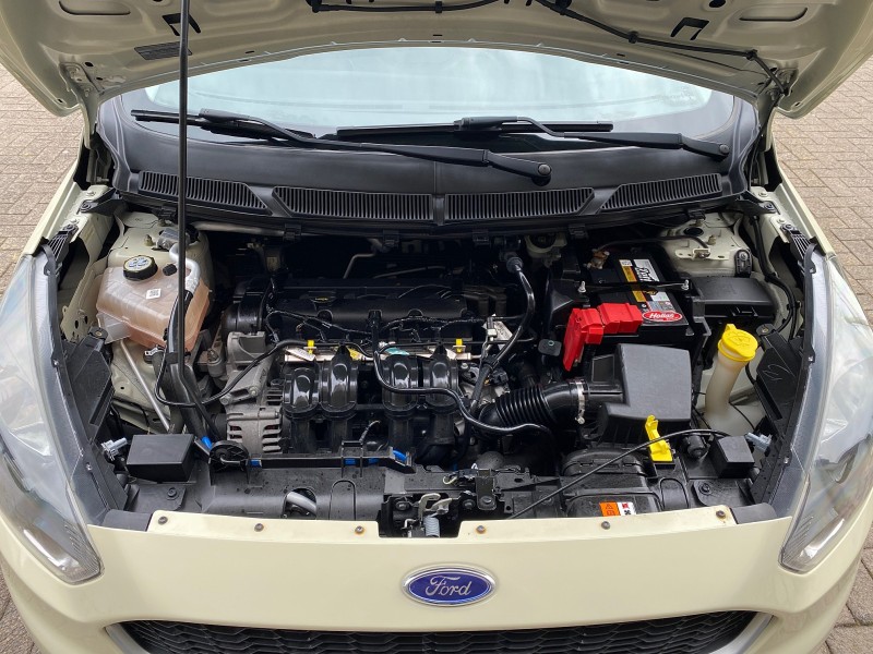 KA 1.5 SE 16V FLEX 4P MANUAL - 2015 - CAXIAS DO SUL