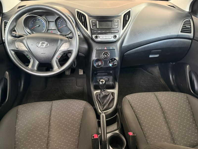HB20 1.0 COMFORT 12V FLEX 4P MANUAL - 2016 - VACARIA