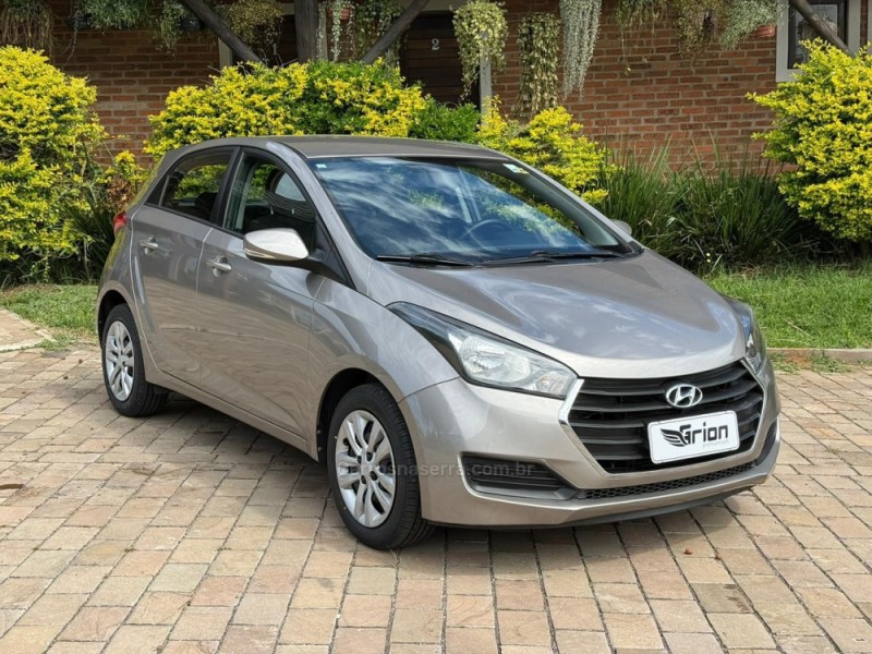 HB20 1.0 COMFORT 12V FLEX 4P MANUAL - 2016 - VACARIA