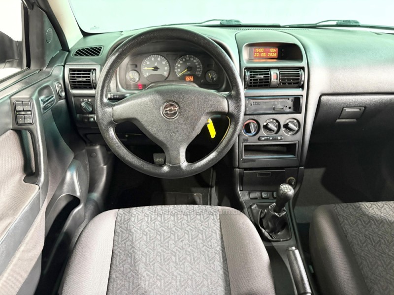 ASTRA 2.0 MPFI ADVANTAGE 8V FLEX 4P MANUAL - 2000 - NOVO HAMBURGO