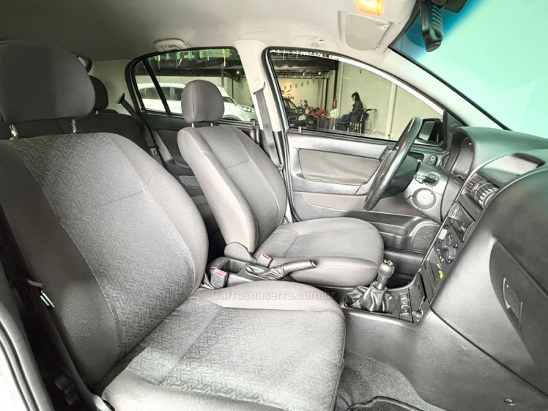 ASTRA 2.0 MPFI ADVANTAGE 8V FLEX 4P MANUAL - 2000 - NOVO HAMBURGO