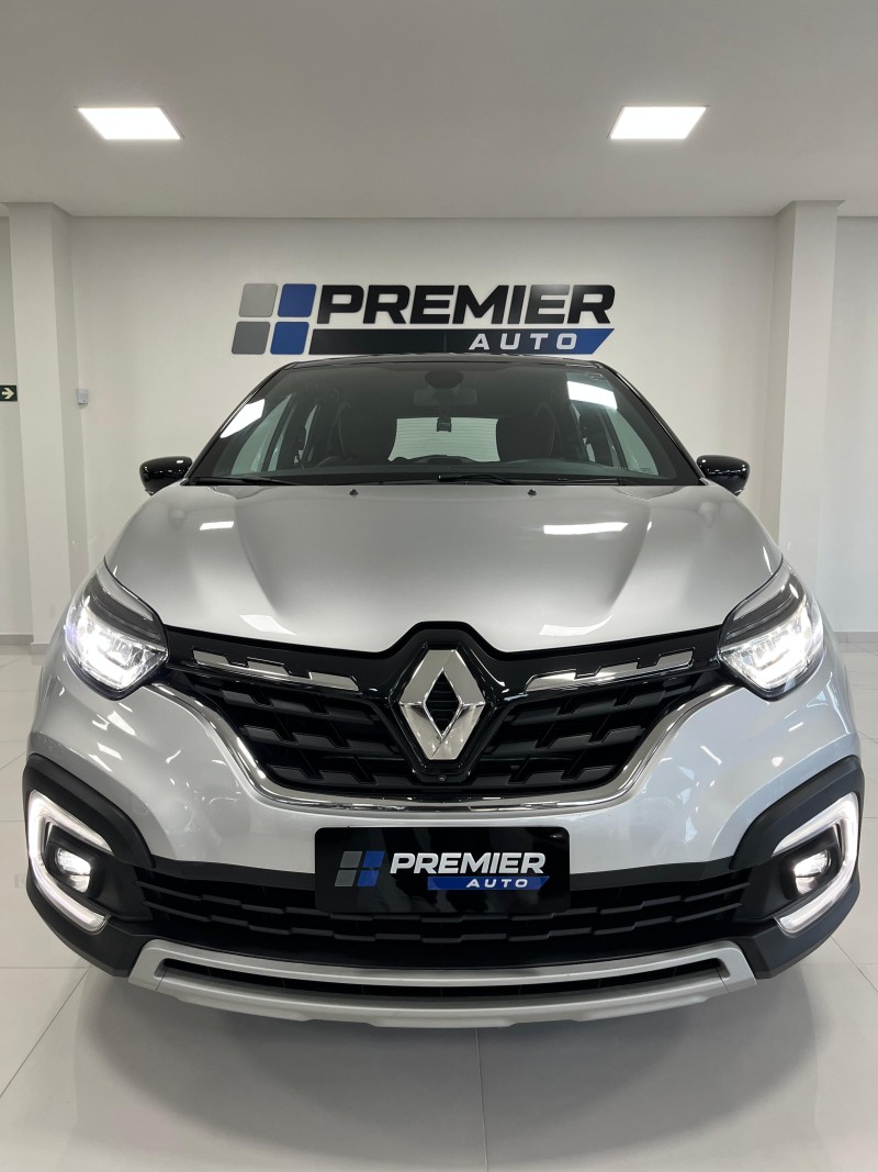 CAPTUR 1.3 ICONIC 16V TURBO FLEX 4P AUTOMÁTICO - 2022 - CAXIAS DO SUL