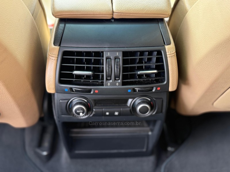 X6 4.4 M 4X4 COUPÉ V8 32V BI-TURBO GASOLINA 4P AUTOMÁTICO - 2014 - VACARIA