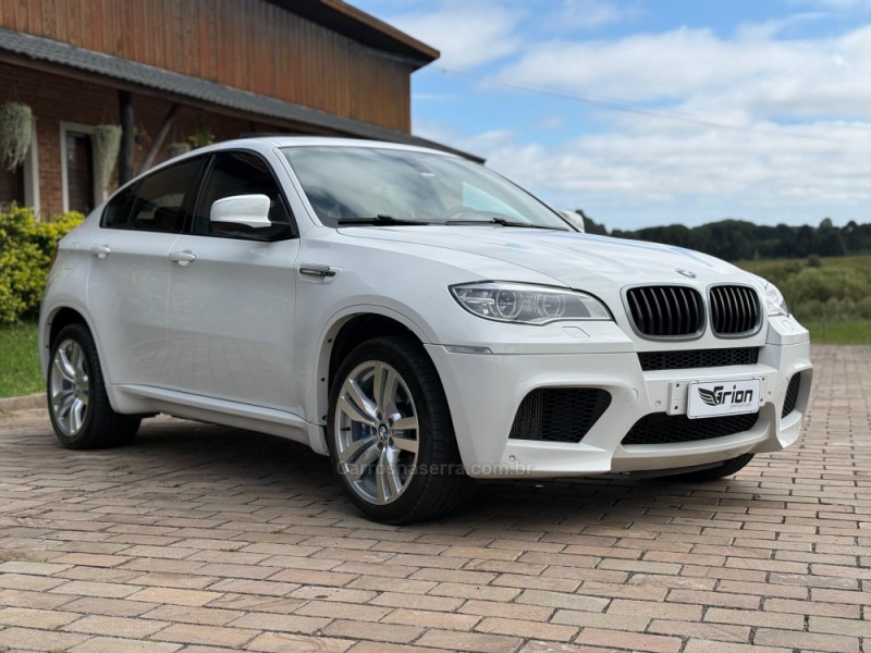 X6 4.4 M 4X4 COUPÉ V8 32V BI-TURBO GASOLINA 4P AUTOMÁTICO - 2014 - VACARIA