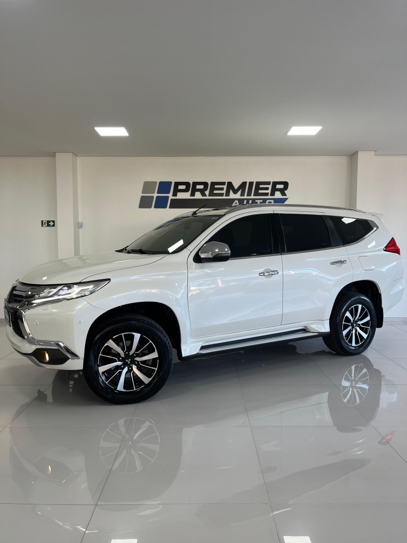PAJERO SPORT 2.4 HPE 4X4 DIESEL 4P AUTOMÁTICA - 2020 - CAXIAS DO SUL