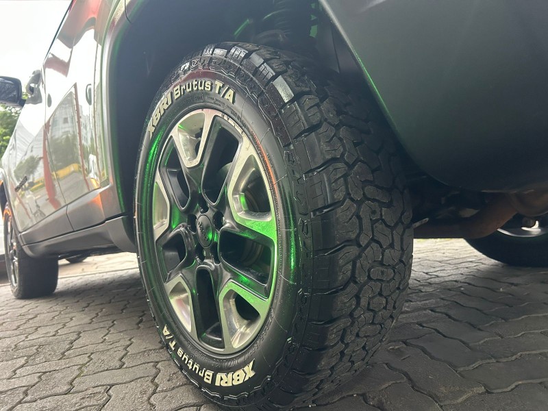 COMPASS 2.0 16V DIESEL TRAILHAWK 4X4 AUTOMÁTICO - 2017 - TRêS COROAS