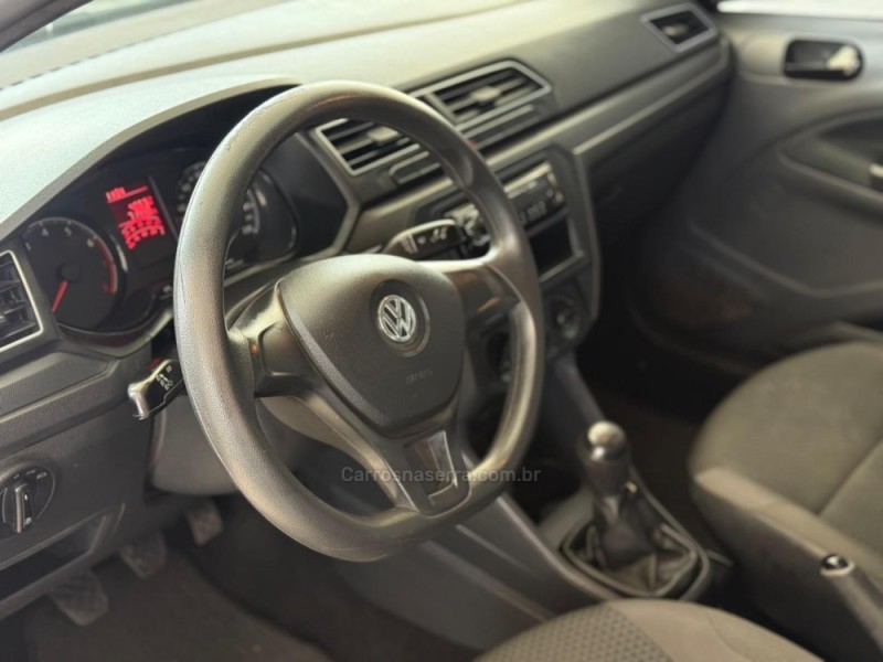 VOYAGE 1.0 12V MPI TOTALFLEX TRENDLINE 4P MANUAL - 2023 - VACARIA