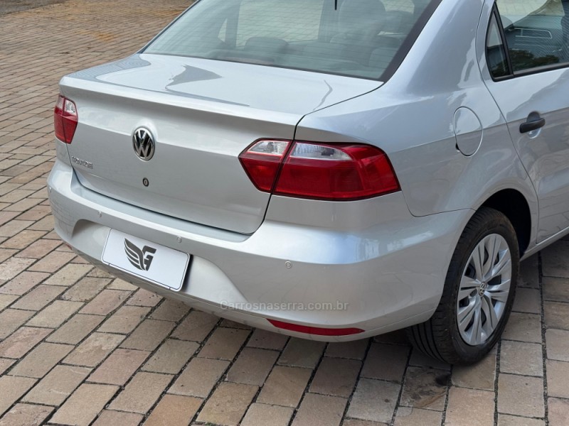 VOYAGE 1.0 12V MPI TOTALFLEX TRENDLINE 4P MANUAL - 2023 - VACARIA
