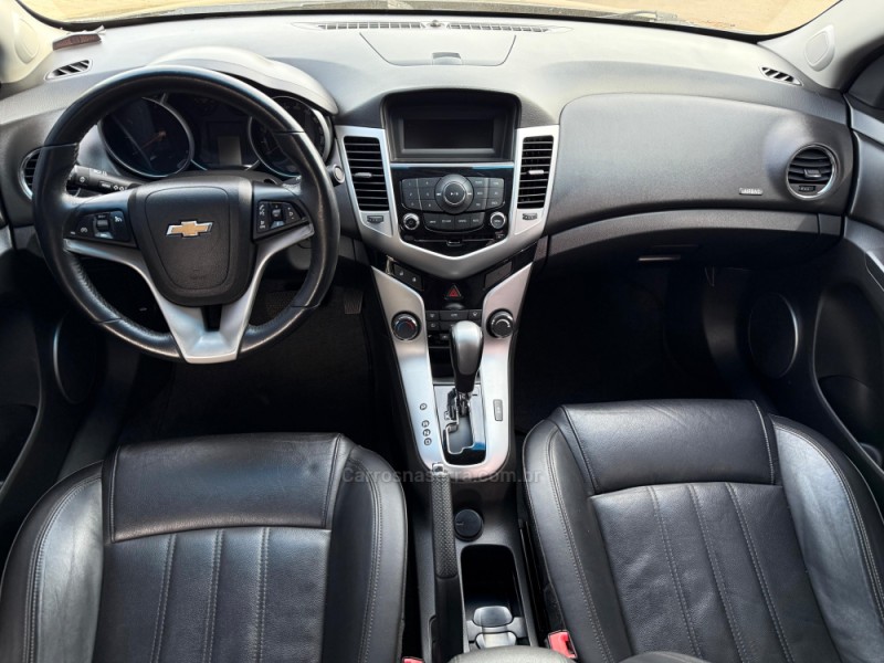 CRUZE 1.8 LT 16V FLEX 4P AUTOMÁTICO - 2016 - VACARIA