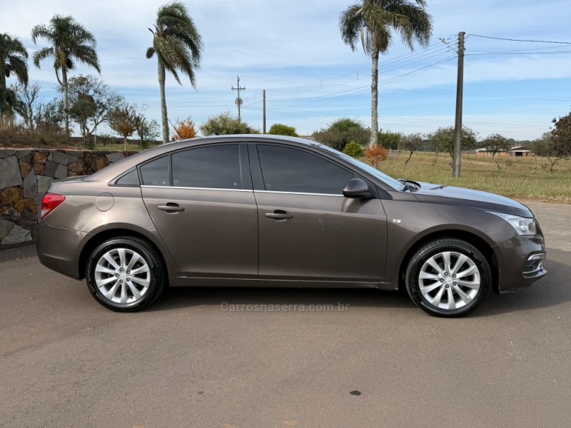 CRUZE 1.8 LT 16V FLEX 4P AUTOMÁTICO - 2016 - VACARIA