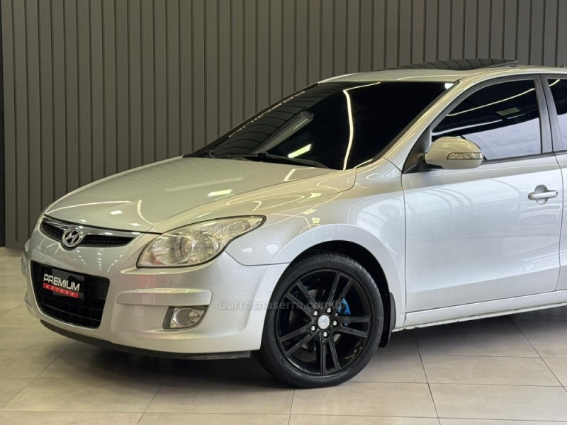 I30 2.0 MPFI GLS 16V GASOLINA 4P AUTOMÁTICO - 2010 - DOIS IRMãOS