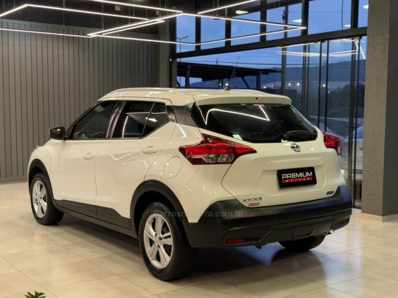 KICKS 1.6 16V FLEX S XTRONIC 4P AUTOMÁTICO - 2018 - DOIS IRMãOS