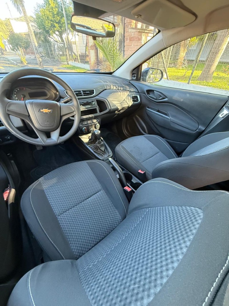 ONIX 1.0 LT 12V FLEX 4P MANUAL - 2017 - FELIZ