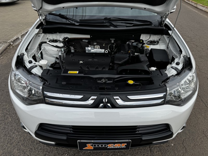 OUTLANDER 2.0 16V GASOLINA 4P AUTOMÁTICO - 2015 - DOIS IRMãOS