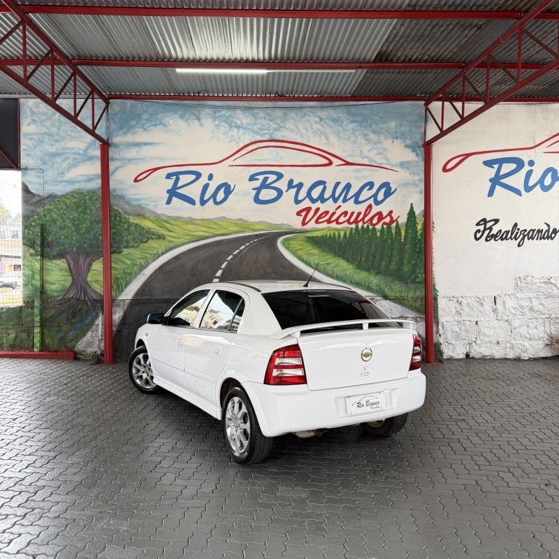 ASTRA 2.0 MPFI ADVANTAGE 8V FLEX 4P AUTOMÁTICO - 2011 - CAXIAS DO SUL