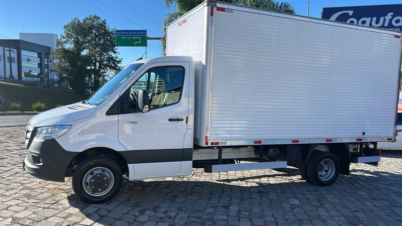 SPRINTER 2.2 CHASSI 516 LONGO DIESEL 3P MANUAL - 2025 - FARROUPILHA