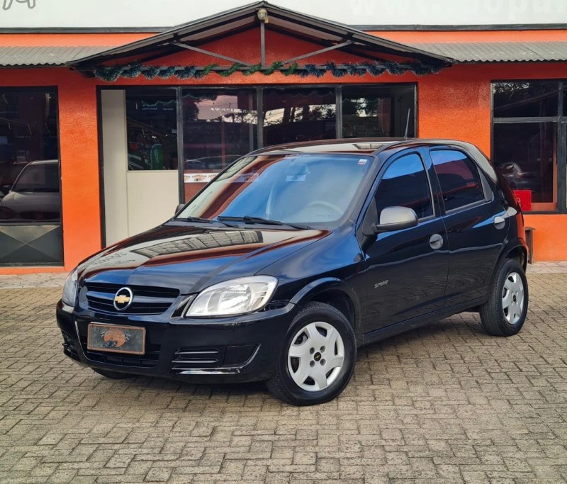 CELTA 1.0 MPFI SPIRIT 8V FLEX 4P MANUAL - 2011 - CANELA