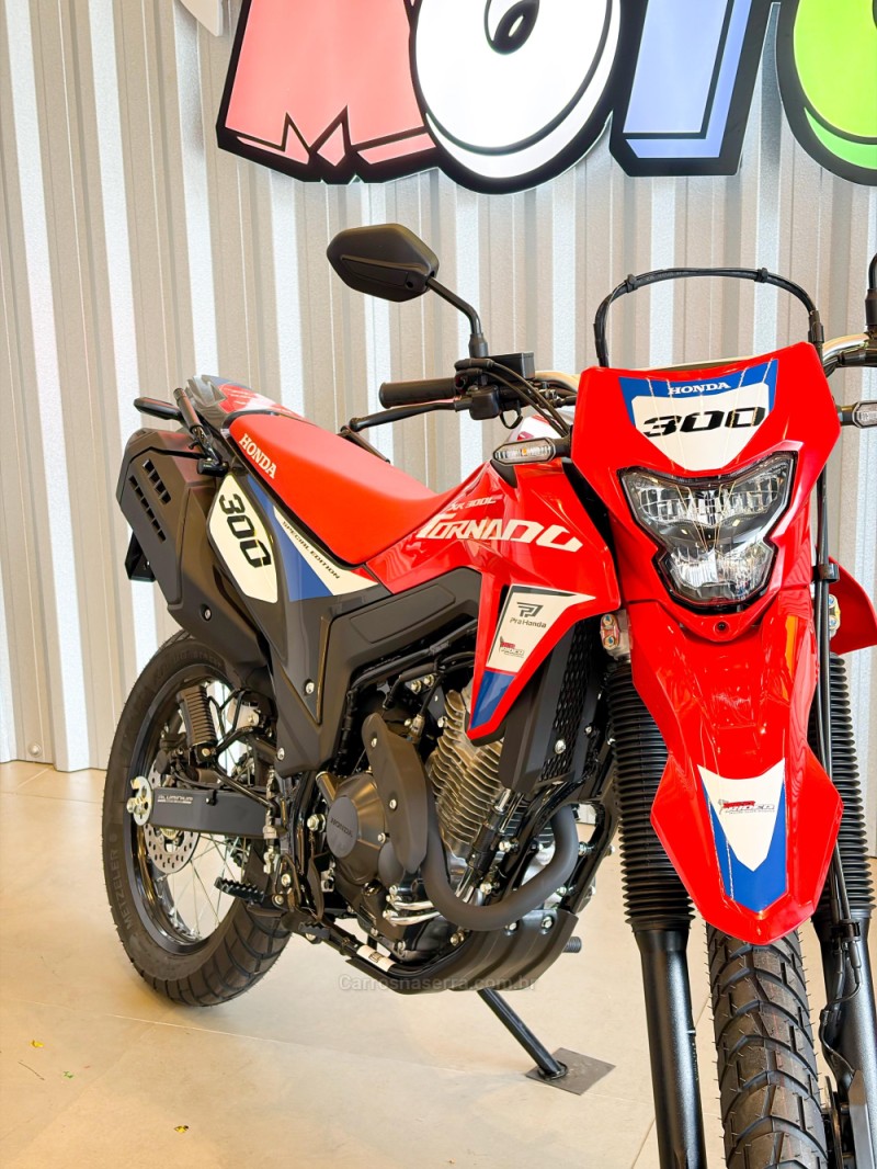 XR 300L TORNADO  - 2026 - VERANóPOLIS