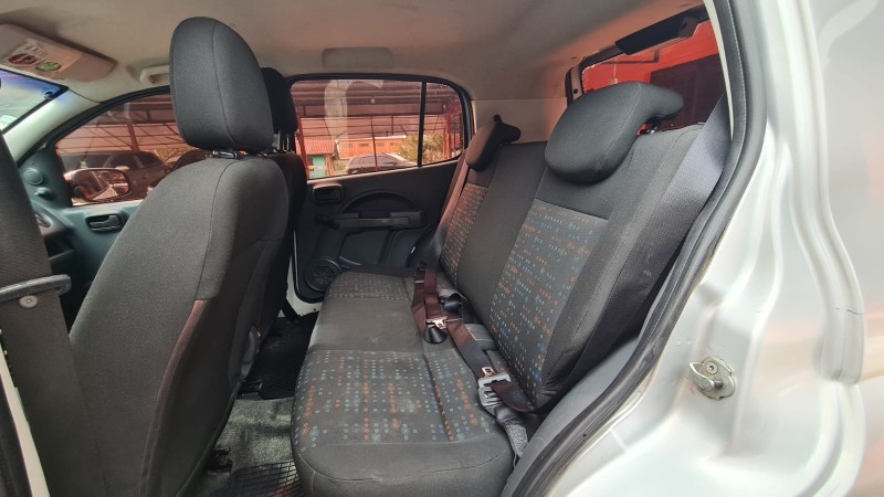UNO 1.0 EVO VIVACE 8V FLEX 4P MANUAL - 2013 - CANELA