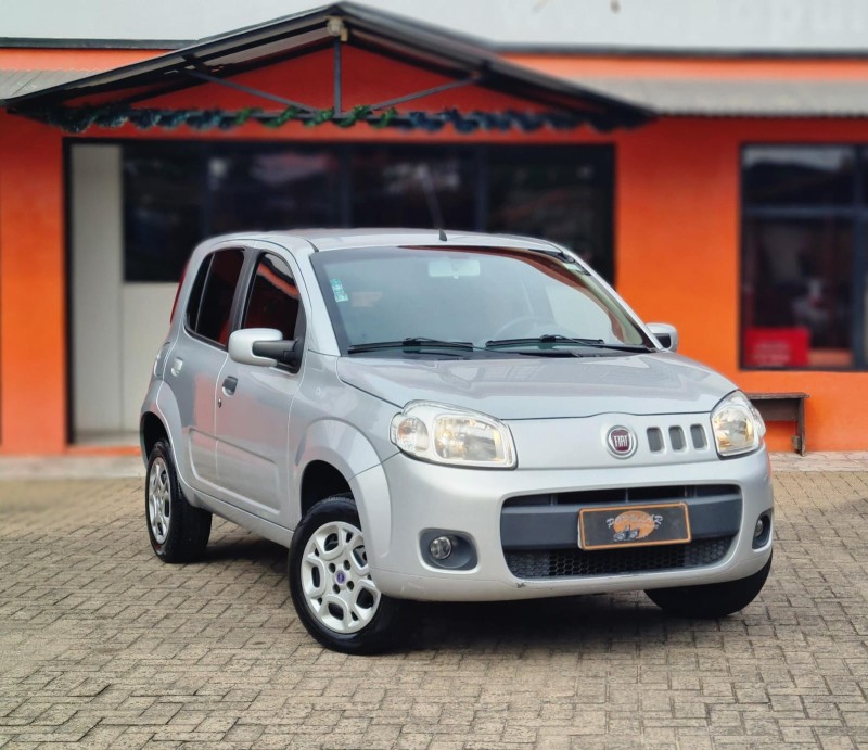 uno 1.0 evo vivace 8v flex 4p manual 2013 canela