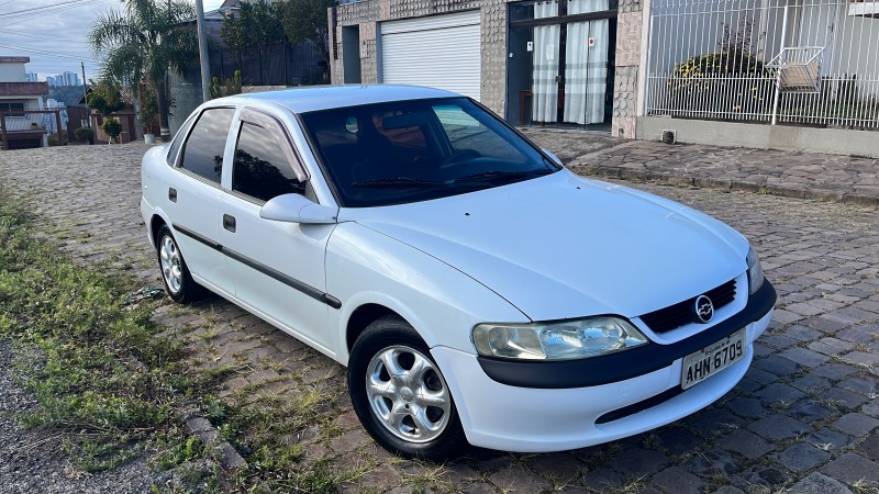 VECTRA 2.0 MPFI GL 8V GASOLINA 4P MANUAL - 1997 - CAXIAS DO SUL