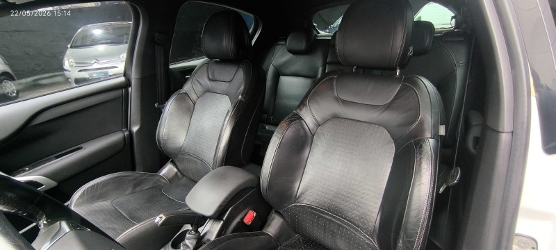 DS4 1.6 THP CHIC 165 16V TURBO GASOLINA 4P AUTOMÁTICO - 2014 - CAXIAS DO SUL
