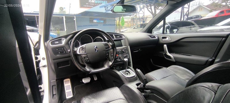 DS4 1.6 THP CHIC 165 16V TURBO GASOLINA 4P AUTOMÁTICO - 2014 - CAXIAS DO SUL