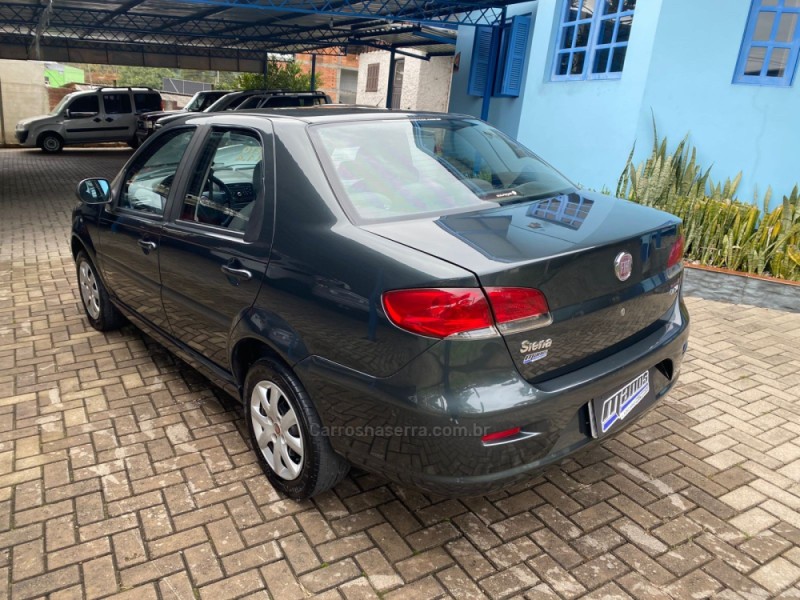 SIENA 1.4 MPI EL 8V FLEX 4P MANUAL - 2014 - CANELA