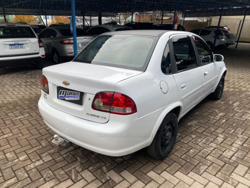 CLASSIC 1.0 MPFI LS 8V FLEX 4P MANUAL - 2012 - CANELA