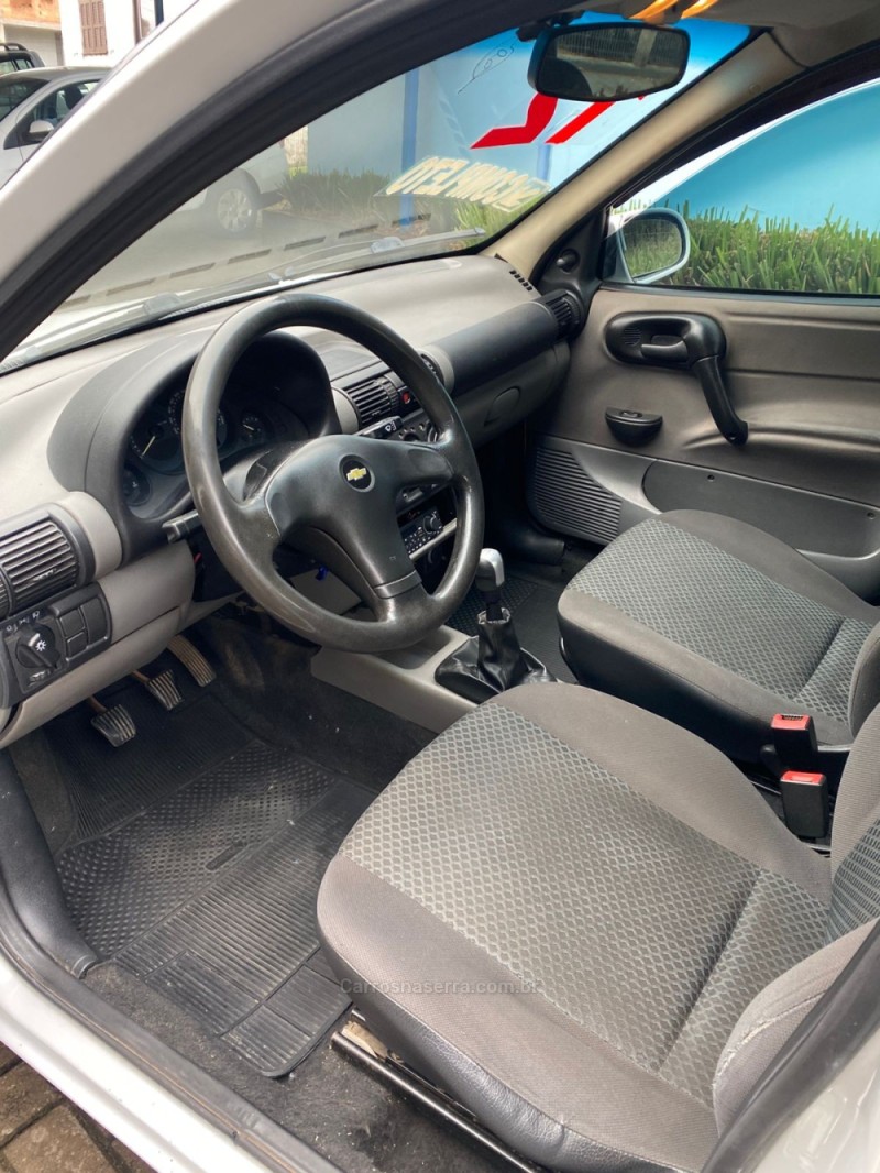 CLASSIC 1.0 MPFI LS 8V FLEX 4P MANUAL - 2012 - CANELA