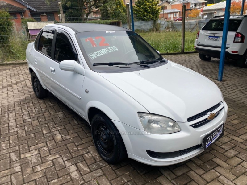 CLASSIC 1.0 MPFI LS 8V FLEX 4P MANUAL - 2012 - CANELA