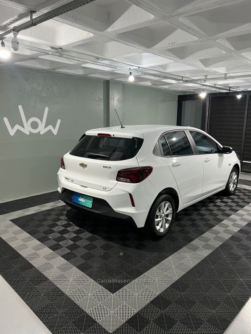 ONIX 1.0 LT 12V TURBO FLEX 4P MANUAL - 2023 - BENTO GONçALVES
