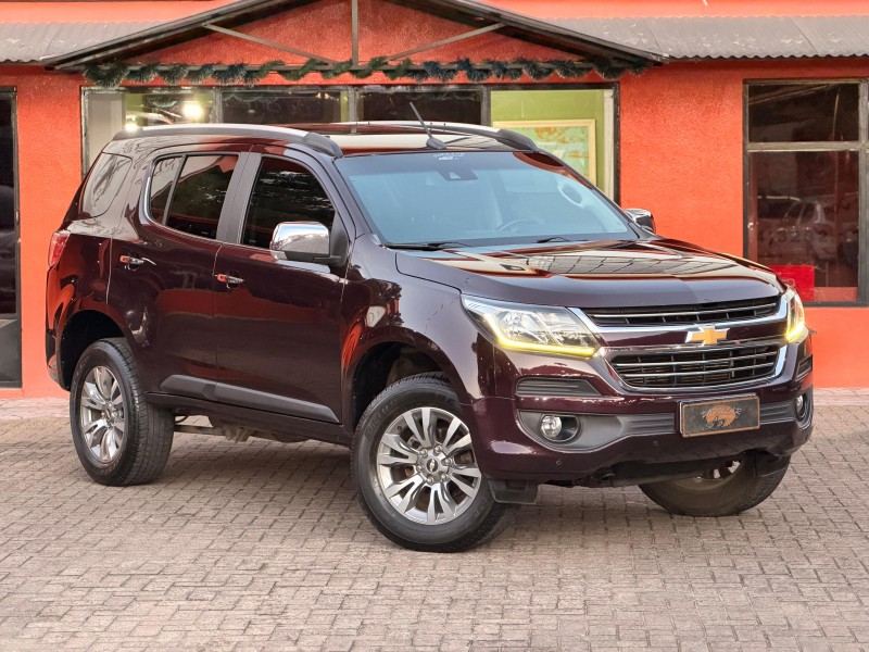trailblazer  2017 canela