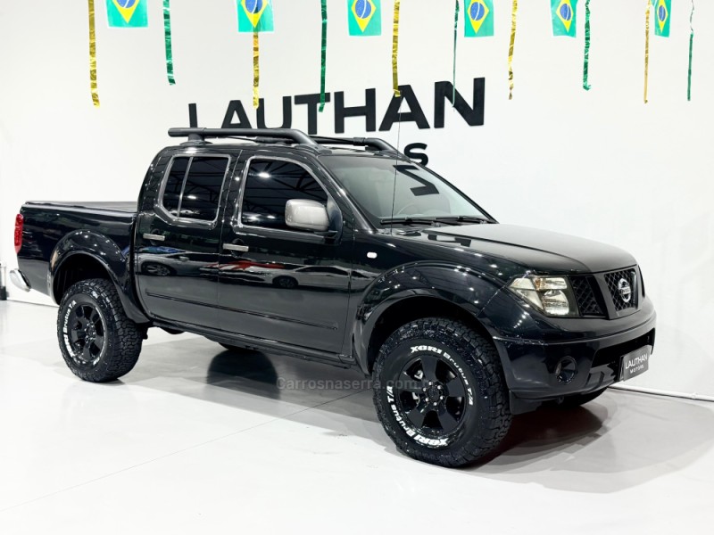 FRONTIER 2.5 SE ATTACK 4X4 CD TURBO ELETRONIC DIESEL 4P MANUAL - 2013 - NOVO HAMBURGO