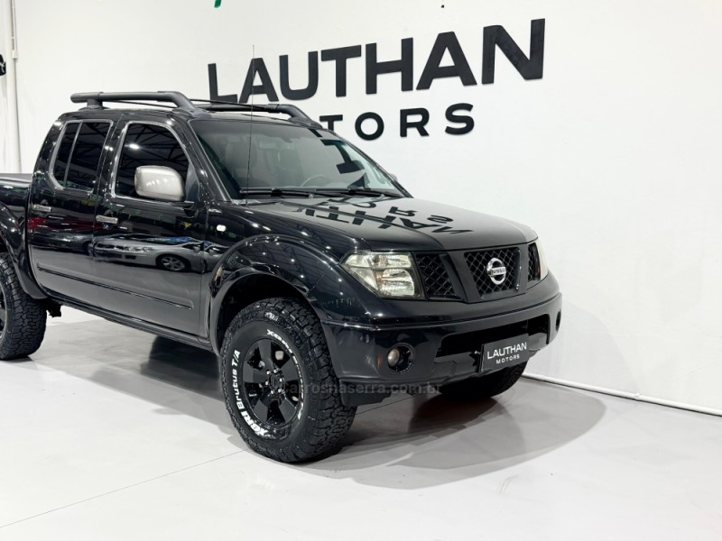 FRONTIER 2.5 SE ATTACK 4X4 CD TURBO ELETRONIC DIESEL 4P MANUAL - 2013 - NOVO HAMBURGO