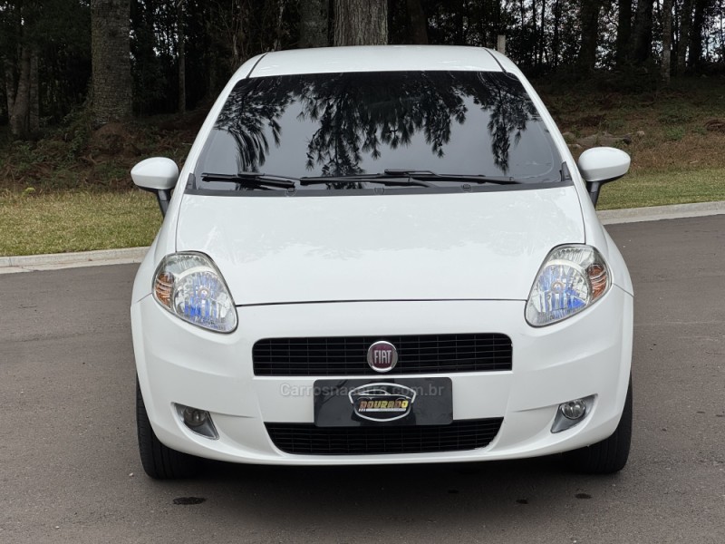 PUNTO 1.4 ATTRACTIVE 8V FLEX 4P MANUAL - 2011 - GRAMADO