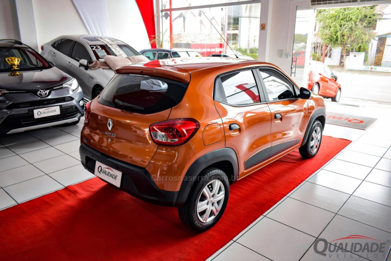 KWID 1.0 12V SCE FLEX ZEN MANUAL - 2022 - SANTA CRUZ DO SUL
