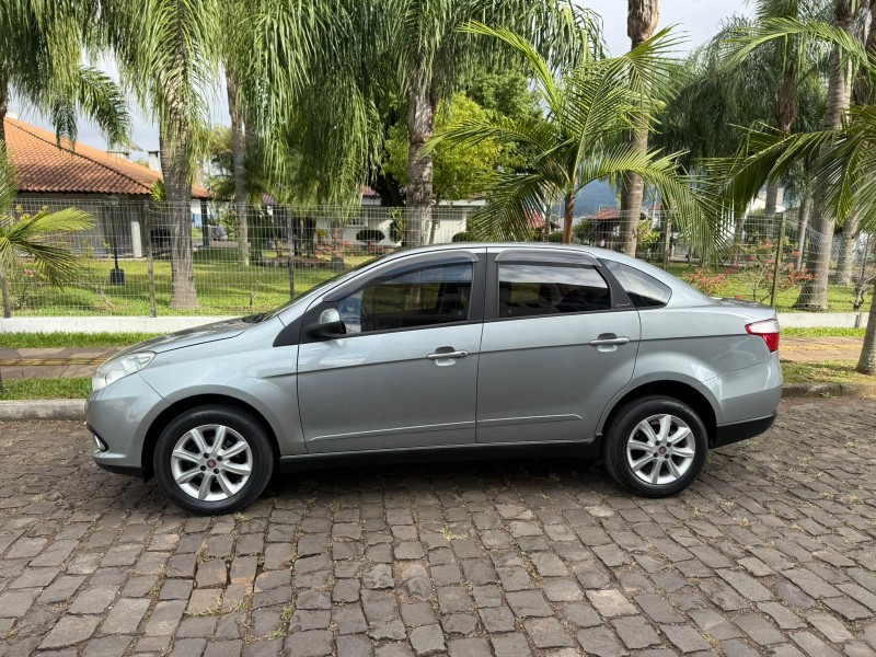 SIENA 1.4 MPI ATTRACTIVE 8V FLEX 4P MANUAL - 2013 - FELIZ
