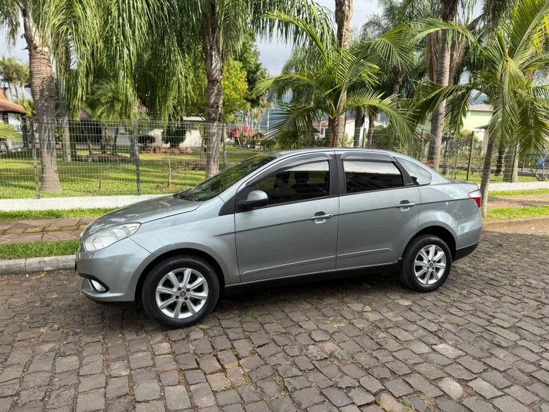 siena 1.4 mpi attractive 8v flex 4p manual 2013 feliz