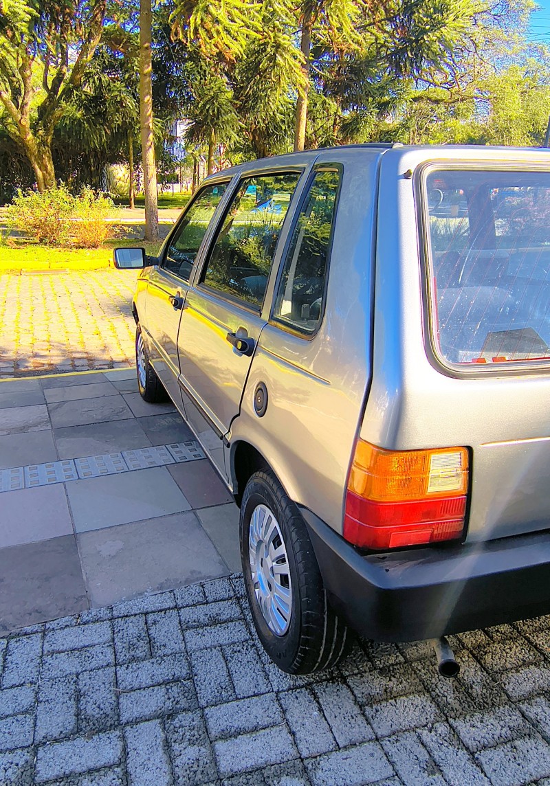 UNO 1.0 MPI MILLE 8V GASOLINA 4P MANUAL - 1998 - FARROUPILHA