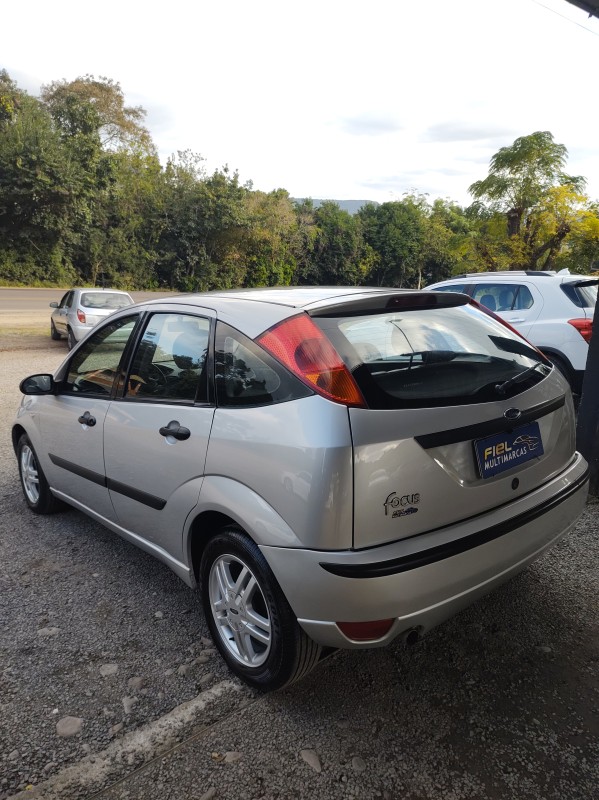 FOCUS 2.0 HC 16V FLEX 4P MANUAL - 2008 - VALE REAL