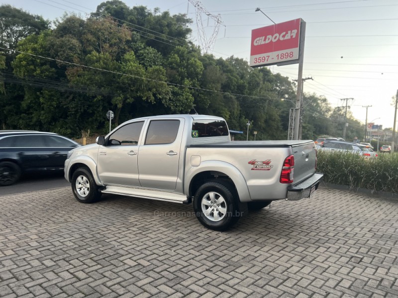 HILUX 3.0 SRV 4X4 CD 16V TURBO INTERCOOLER DIESEL 4P AUTOMÁTICO - 2013 - CAMPO BOM