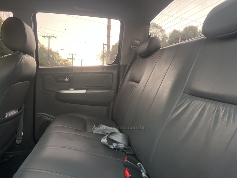 HILUX 3.0 SRV 4X4 CD 16V TURBO INTERCOOLER DIESEL 4P AUTOMÁTICO - 2013 - CAMPO BOM