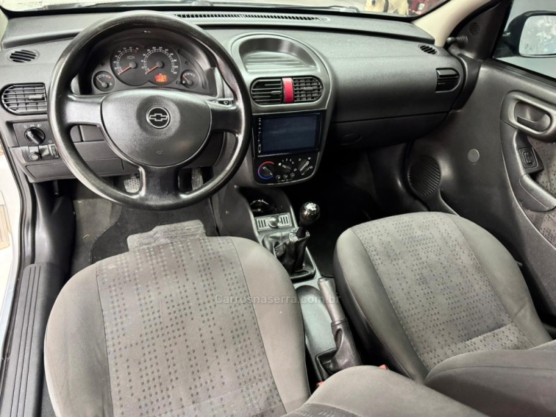 CORSA 1.4 MPFI MAXX 8V FLEX 4P MANUAL - 2011 - CAXIAS DO SUL