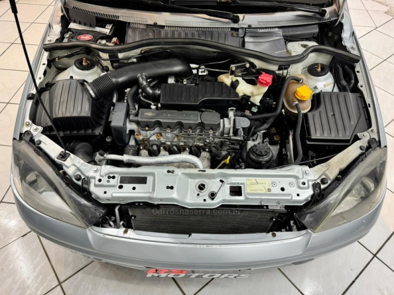 CORSA 1.4 MPFI MAXX 8V FLEX 4P MANUAL - 2011 - CAXIAS DO SUL